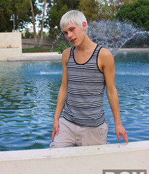 Hot Twink Boys 587fc7c351e6d.jpg
