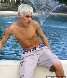 Hot Twink Boys 587fc7c7daea6.jpg
