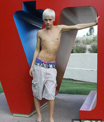Hot Twink Boys 587fc7cd27ead.jpg