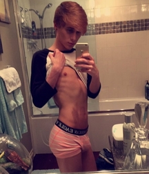 Hot Boys 1 5893a0974a27d.jpg