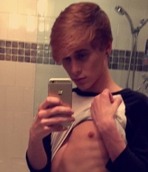 Hot Boys 1 5893a0a5e3919.jpg