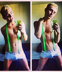 Hot Boys 1 5893a0df9618c.jpg