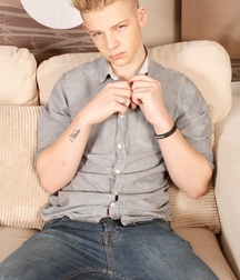 Alex Silvers 2 58d2edf0d326c.jpg