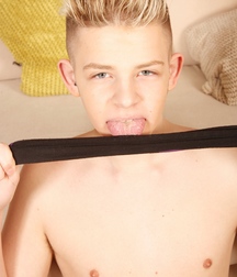 Alex Silvers 2 58d2effbb29df.jpg