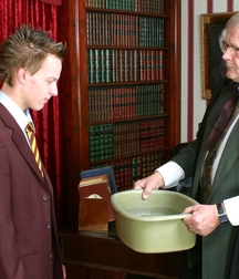 Peter & The Headmaster 58d423b8e3337.jpg
