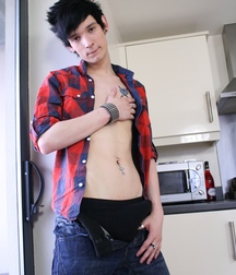 Kyle 1 58d47ed76ce9a.jpg