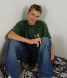 Joern 590244693b120.jpg