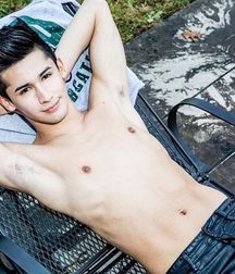 Liam Riley 59079a7d4ee35.jpg