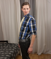 Toni 5920536337b5f.jpg