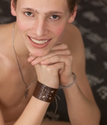 Toni 592053d1ad43f.jpg
