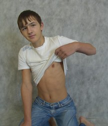 XXX Boy 595bbeb01d733.jpg