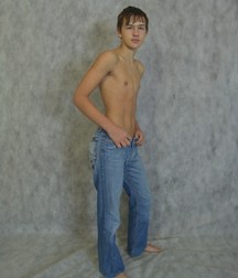 XXX Boy 595bbec2a0844.jpg