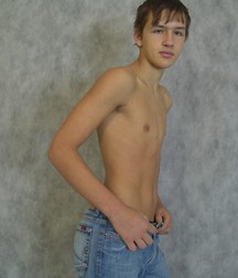 XXX Boy 595bbec3c48ff.jpg