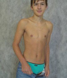 XXX Boy 595bbec94c778.jpg