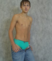XXX Boy 595bbecfd4338.jpg