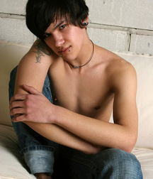 Alexander 5 59696cc196582.jpg