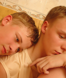 Kolja & Vova 3 596aa2276f5c7.jpg