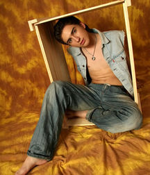 Oskar  59714f060c822.jpg