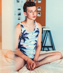 Bastian And His Hot Lovers 5977c40e1a22f.jpg