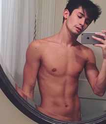 Liam Riley 5978e38e556c5.jpg