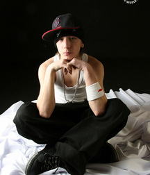 Red Hot Boys 2 597b903e27430.jpg