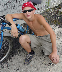 Red Hot Boys 4 597cd41acc814.jpg
