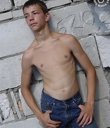 Red Hot teens 1 5980cbe53918f.jpg