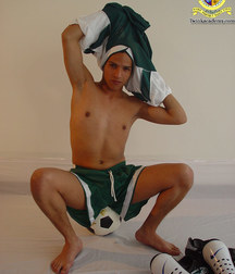 Hot Latino's 2 59820da8a4122.jpg