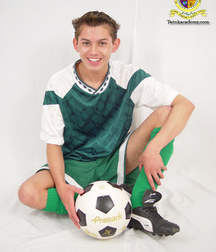 Hot Latino's 7 59824bcbbcc79.jpg