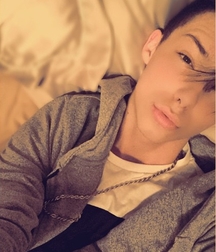 Some Cute Boys 5984fdcb66513.jpg
