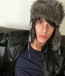 esteban 1 59b9797f67c69.jpg