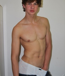 Hot Teen Boy 59da872b44481.jpg