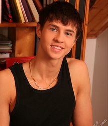 Hot Young Teen 2 59db9134f3320.jpg