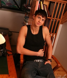 Hot Young Teen 2 59db913656da6.jpg