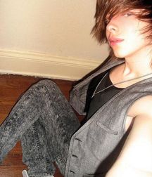 XXX Boys 10 59df985dc0383.jpg
