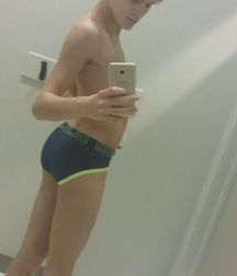 XXX Boys 10 59df9874b29bd.jpg