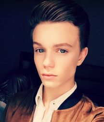 XXX Boys 12 59e2553ca2352.jpg
