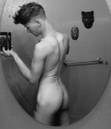 XXX Boys 13 59e39d6c4b089.jpg