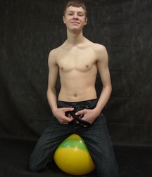 xxx Twinks 59e39e2789df0.jpg