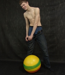 xxx Twinks 59e39e3c5d2d9.jpg