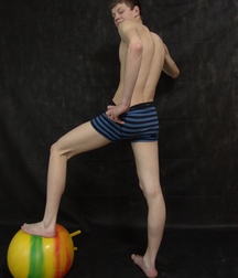xxx Twinks 59e39e7d04936.jpg