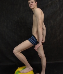 xxx Twinks 59e39e851080c.jpg