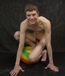 xxx Twinks 59e39ec54a903.jpg