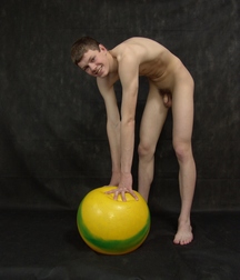 xxx Twinks 59e39ecb82de1.jpg