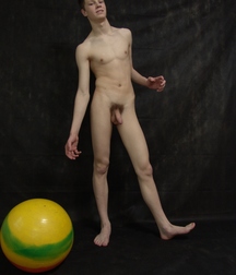 xxx Twinks 59e39f2c912f1.jpg