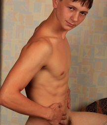 hot young and horny 59e52676b1e78.jpg
