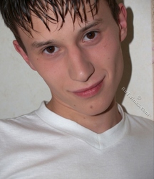 Hot And Horny Boy 59e76eee3bf09.jpg