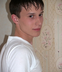 Hot And Horny Boy 59e76ef72921a.jpg