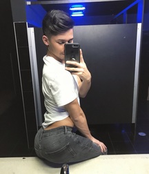 XXX Boys 15 59f8f95076c10.jpg