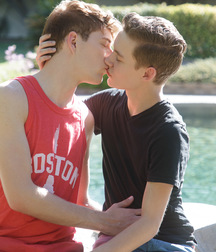 Cameron & Leo 5a08758408663.jpg
